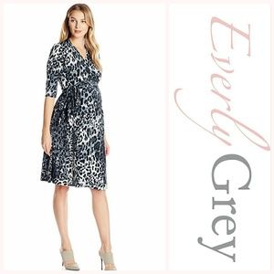 Everly Grey Maternity Dress size Small